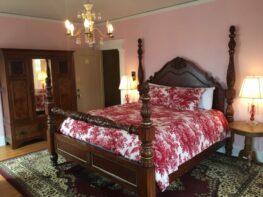 The Mathersa Room, Pendleton House Historic Inn Bed &amp; Breakfast