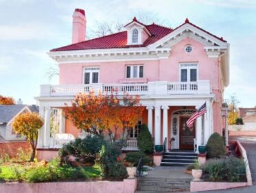 Photo Gallery, Pendleton House Historic Inn Bed &amp; Breakfast
