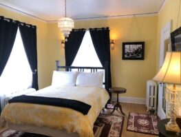 The Umatilla Room, Pendleton House Historic Inn Bed &amp; Breakfast