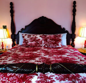 Guest Rooms, Pendleton House Historic Inn Bed &amp; Breakfast