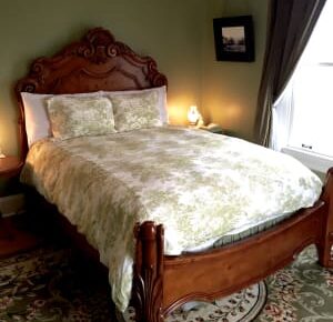 Guest Rooms, Pendleton House Historic Inn Bed &amp; Breakfast